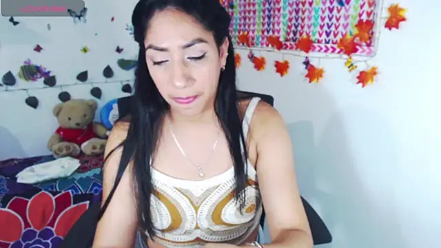 Snapshot of Alisxon4u chatting on February 2025 06:43:02 AM Alisxon4u online show from February 2025 06:43:02 AM