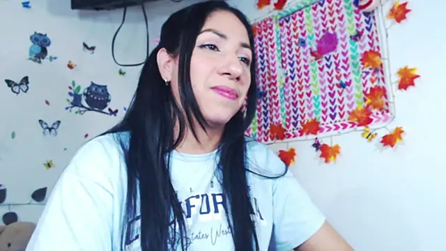 Snapshot of Alisxon4u chatting on February 2025 06:54:01 AM Alisxon4u online show from February 2025 06:54:01 AM