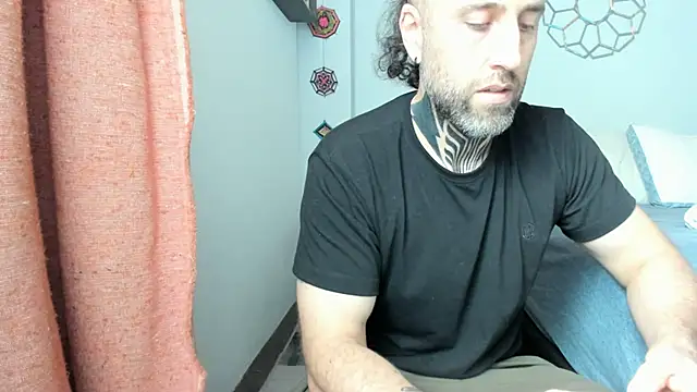 Antoniohot2024 online show from January 2025 02:45:01 PM