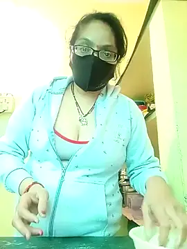 heenage online show from January 2025 04:18:01 AM