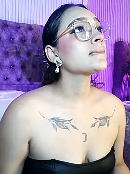 Snapshot of EMILYY_FOXY chatting on March 2026 11:45:02 AM EMILYY FOXY online show from March 2026 11:45:02 AM