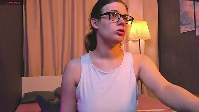 KIKI Krash online show from April 2026 10:14:02 AM