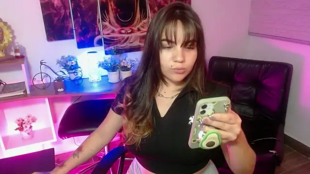 Jsneiidy ATH online show from December 2025 01:56:02 AM