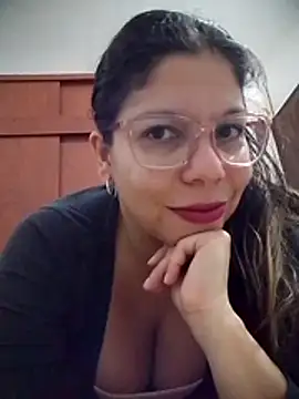 Carliina Soussa online show from May 2026 10:48:02 PM