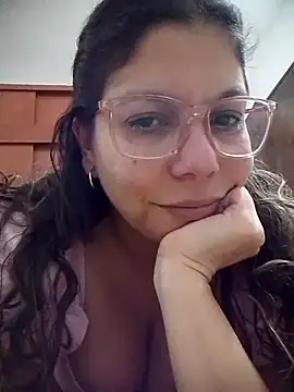 Carliina Soussa online show from May 2026 10:29:02 PM