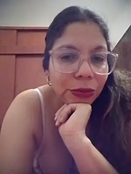 Carliina Soussa online show from May 2026 11:57:01 PM