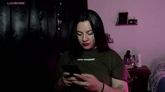 party hornys69 online show from January 2025 11:00:01 PM