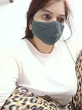 illay love online show from June 2026 07:05:01 PM