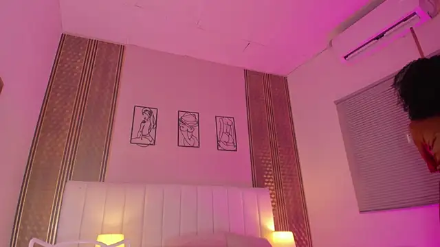 zoe sky  online show from January 2026 05:27:02 PM