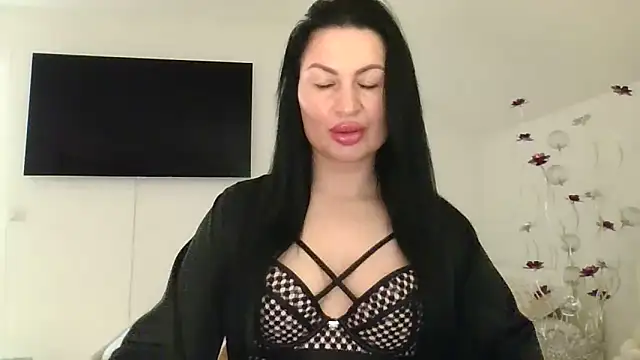 Snapshot of Helena7077 chatting on January 2025 10:52:02 AM Helena7077 online show from January 2025 10:52:02 AM