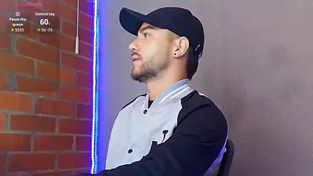 Leandro valenzuela online show from February 2026 01:29:01 PM