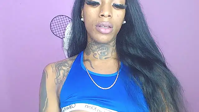 Snapshot of badgirls_cx chatting on December 2024 08:18:01 PM badgirls cx online show from December 2024 08:18:01 PM