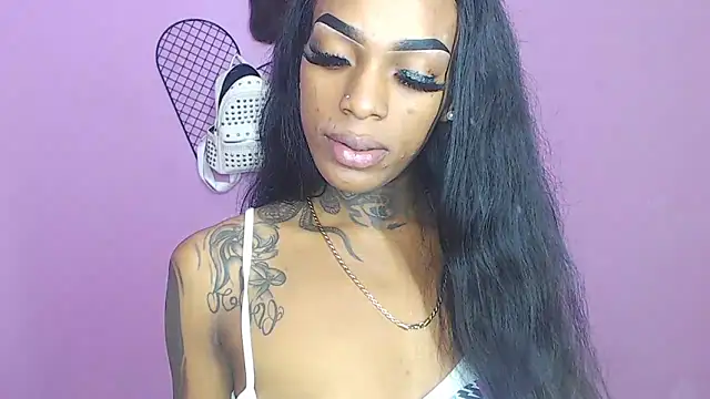 Snapshot of badgirls_cx chatting on December 2024 04:14:02 PM badgirls cx online show from December 2024 04:14:02 PM