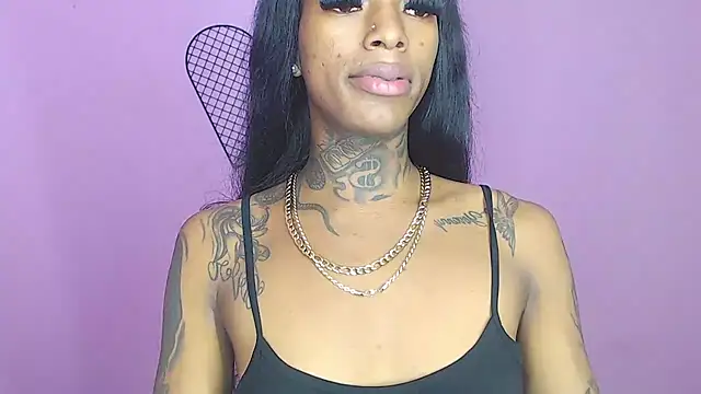 Snapshot of badgirls_cx chatting on January 2025 10:56:01 AM badgirls cx online show from January 2025 10:56:01 AM