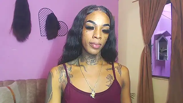 Snapshot of badgirls_cx chatting on September 2025 07:35:02 PM badgirls cx online show from September 2025 07:35:02 PM