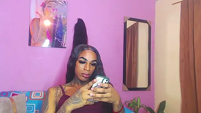 Snapshot of badgirls_cx chatting on October 2025 06:13:01 AM badgirls cx online show from October 2025 06:13:01 AM