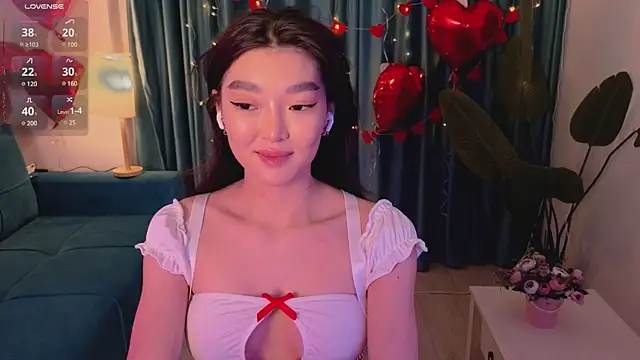 Snapshot of AudreyMell chatting on February 2025 01:21:02 PM AudreyMell online show from February 2025 01:21:02 PM