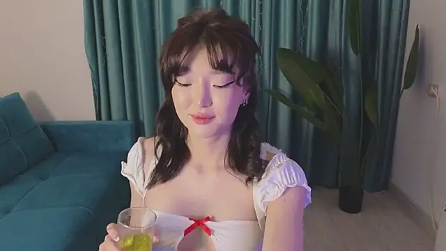 Snapshot of AudreyMell chatting on March 2025 02:45:01 PM AudreyMell online show from March 2025 02:45:01 PM