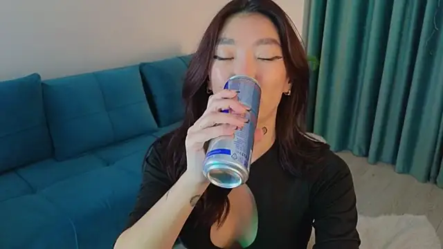 Snapshot of AudreyMell chatting on October 2025 02:29:01 PM AudreyMell online show from October 2025 02:29:01 PM