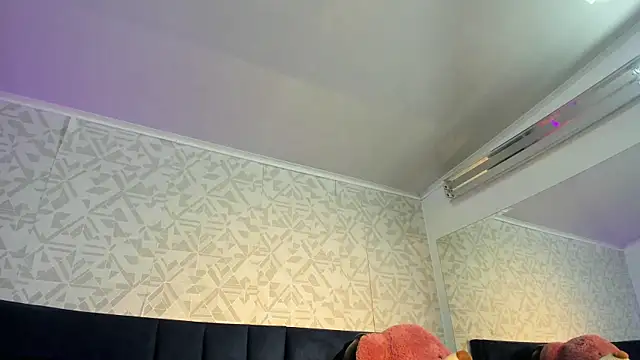 ElaaPerez online show from September 2025 05:50:01 PM