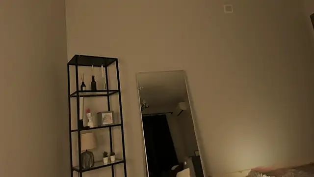 elfinvibes online show from November 2025 06:35:02 AM