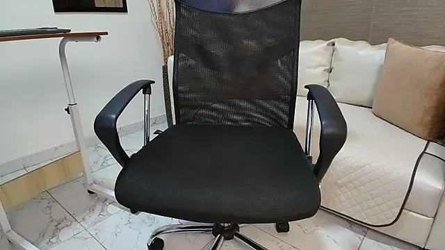 Jhonatan Morales S online show from December 2024 01:03:01 AM