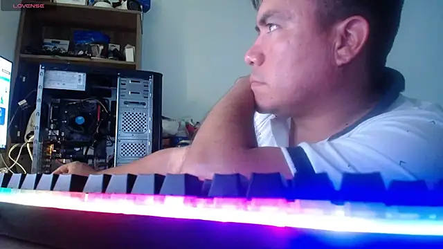 Jhonatan Morales S online show from July 2026 01:41:01 AM