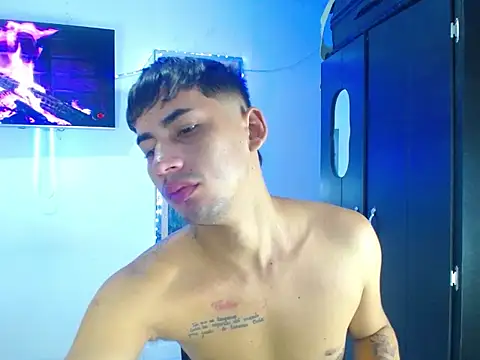boy latino sex online show from September 2025 05:22:02 AM