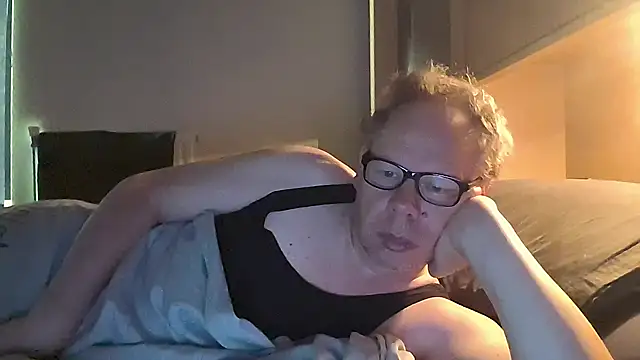 Snapshot of kinkyslet8 chatting on September 2025 06:48:01 AM kinkyslet8 online show from September 2025 06:48:01 AM