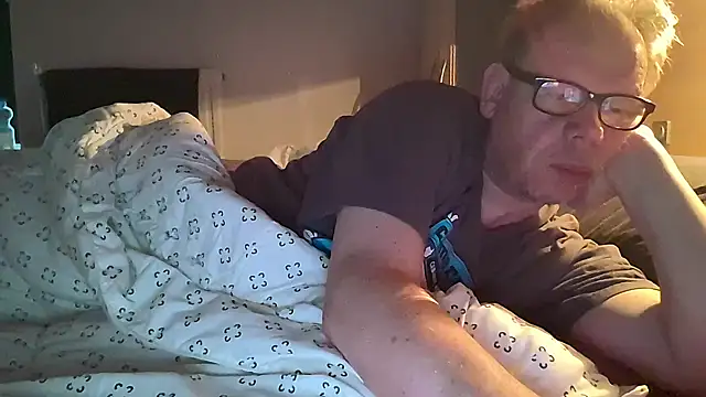 Snapshot of kinkyslet8 chatting on October 2025 07:34:02 AM kinkyslet8 online show from October 2025 07:34:02 AM