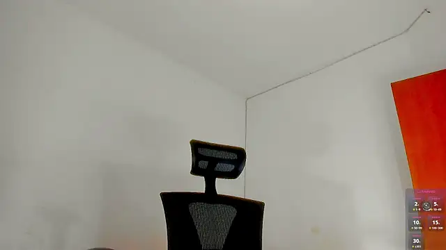 NickSull   online show from February 2026 10:08:02 PM