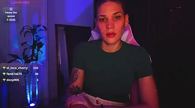 Charlee pink online show from December 2024 11:20:01 PM