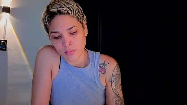 Charlee pink online show from July 2026 05:50:01 PM