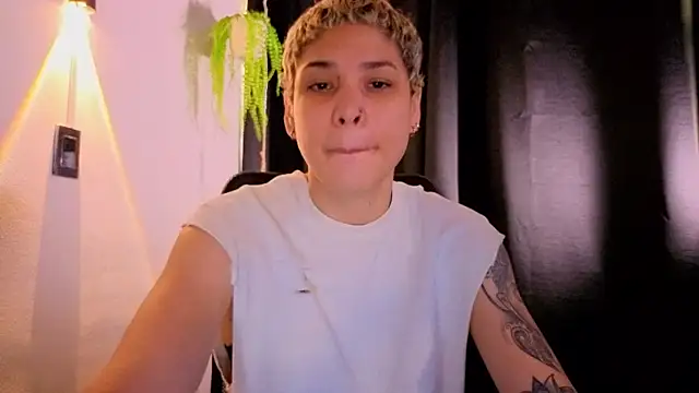 Charlee pink online show from July 2026 05:54:01 PM