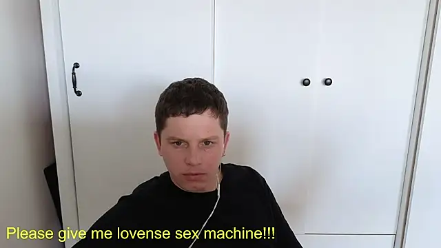 BigL0ve online show from April 2026 04:48:02 AM