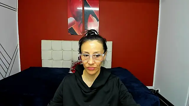 Abrillee1 online show from January 2025 06:28:02 AM