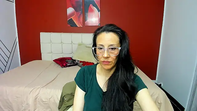 Abrillee1 online show from January 2025 10:45:01 PM