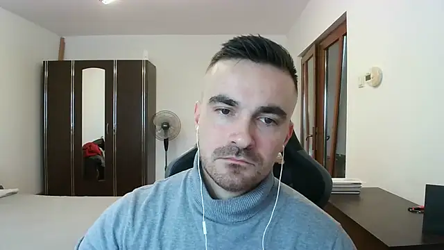 Snapshot of mu5clemania2 chatting on February 2026 08:18:02 AM mu5clemania2 online show from February 2026 08:18:02 AM