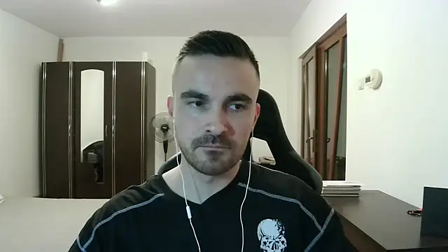 Snapshot of mu5clemania2 chatting on February 2026 08:34:01 PM mu5clemania2 online show from February 2026 08:34:01 PM