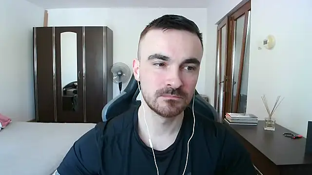 Snapshot of mu5clemania2 chatting on February 2026 10:16:01 AM mu5clemania2 online show from February 2026 10:16:01 AM