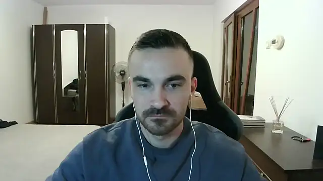 Snapshot of mu5clemania2 chatting on March 2026 09:21:01 PM mu5clemania2 online show from March 2026 09:21:01 PM