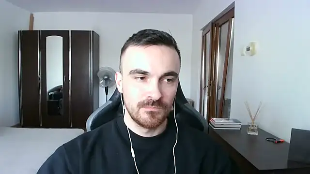 Snapshot of mu5clemania2 chatting on March 2026 02:12:02 PM mu5clemania2 online show from March 2026 02:12:02 PM