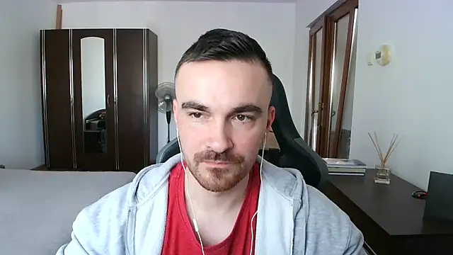 Snapshot of mu5clemania2 chatting on March 2026 07:14:02 AM mu5clemania2 online show from March 2026 07:14:02 AM