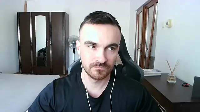 Snapshot of mu5clemania2 chatting on March 2026 11:46:02 AM mu5clemania2 online show from March 2026 11:46:02 AM