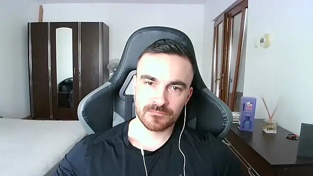 Snapshot of mu5clemania2 chatting on March 2026 08:19:01 AM mu5clemania2 online show from March 2026 08:19:01 AM