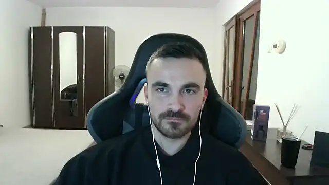 Snapshot of mu5clemania2 chatting on March 2026 08:45:01 PM mu5clemania2 online show from March 2026 08:45:01 PM