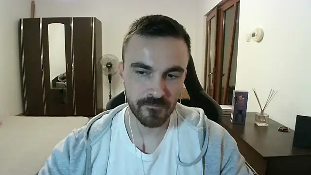 Snapshot of mu5clemania2 chatting on March 2026 08:19:02 PM mu5clemania2 online show from March 2026 08:19:02 PM