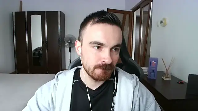 Snapshot of mu5clemania2 chatting on March 2026 08:25:01 AM mu5clemania2 online show from March 2026 08:25:01 AM