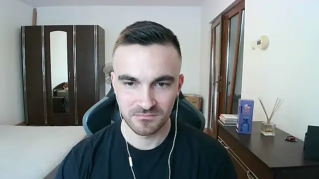 Snapshot of mu5clemania2 chatting on April 2026 01:41:01 PM mu5clemania2 online show from April 2026 01:41:01 PM