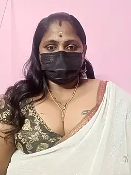 Snapshot of rithikka chatting on January 2026 04:31:02 PM rithikka online show from January 2026 04:31:02 PM